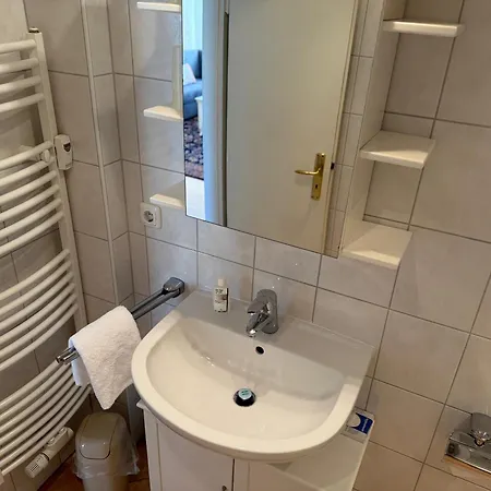 Brandenburg, App 24 *